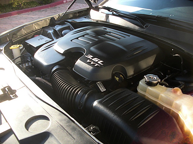 ChargerGRAY2011/24b78.JPG