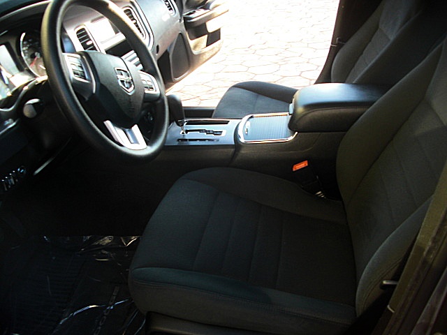 ChargerGRAY2011/24f77.JPG