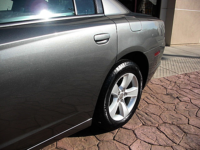 ChargerGRAY2011/24q27.JPG