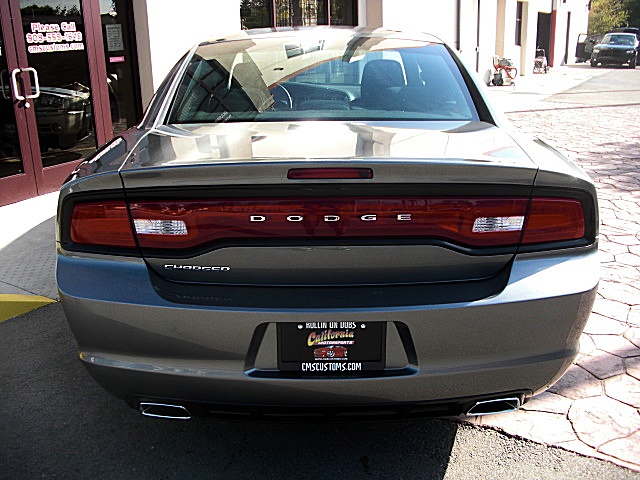 ChargerGRAY2011/24q28.JPG