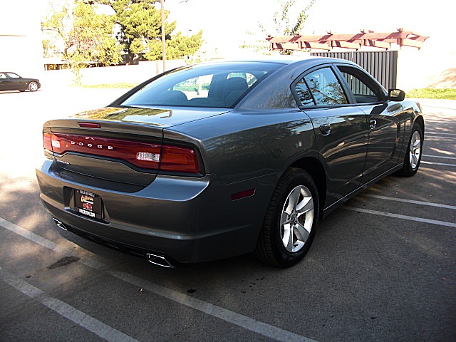 ChargerGRAY2011/24q28.JPG