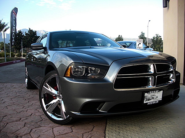 ChargerGRAY2011/24z31.JPG