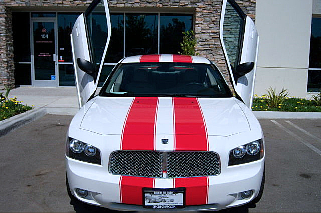 ChargerLamboWhite/lambo1a.jpg