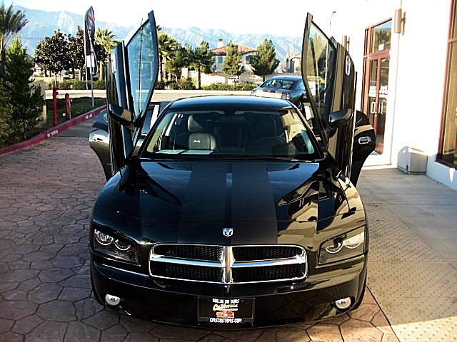 ChargerSXTlamboBLK/26w39.JPG
