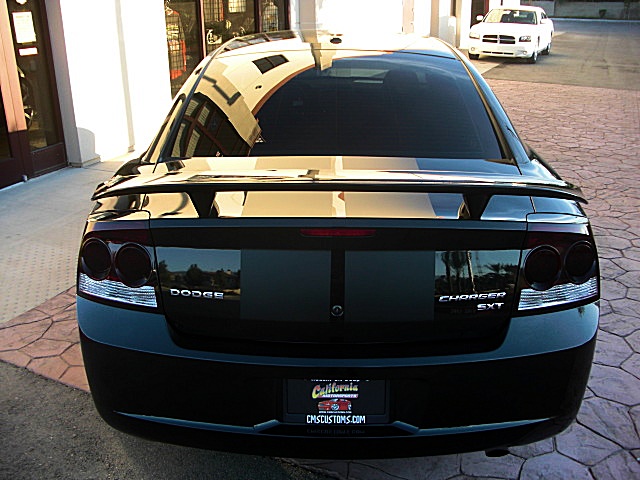 ChargerSXTlamboBLK/26w80.JPG