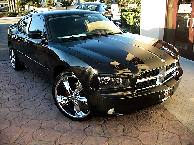 ChargerSXTlamboBLK/26w80.JPG