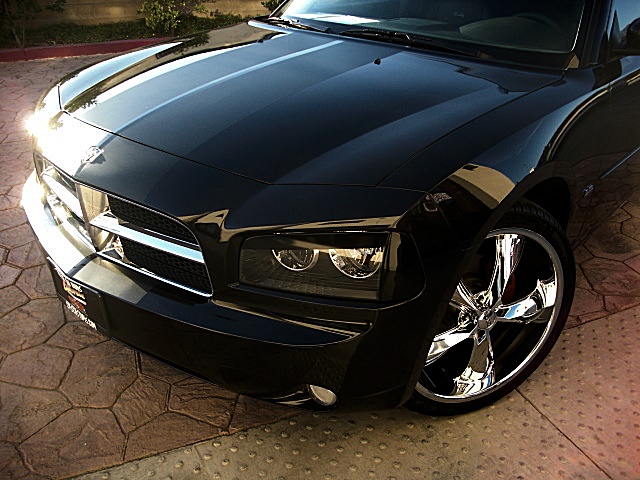 ChargerSXTlamboBLK/26w75.JPG