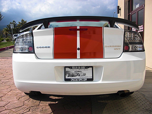 ChargerWhitStripes/1w9.JPG