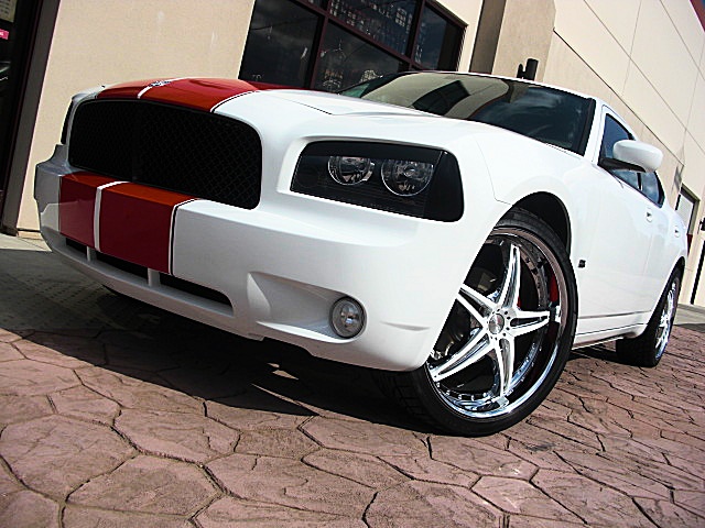 ChargerWhitStripes/1w9.JPG