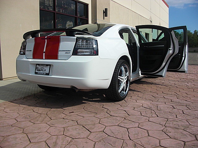 ChargerWhitStripes/1w47.JPG