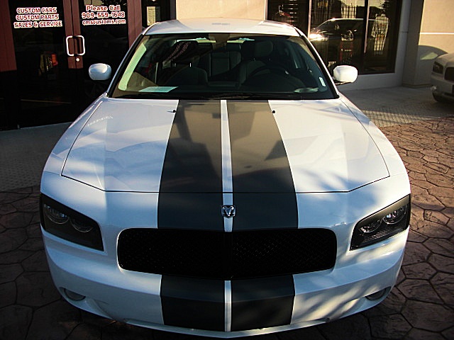 ChargerWhitStripes/24e54.JPG