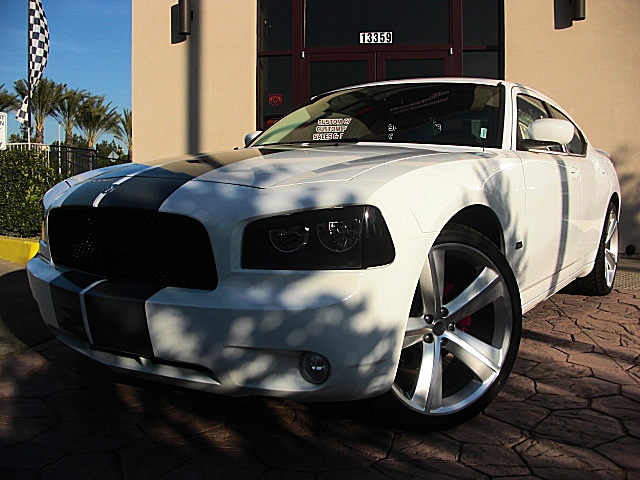 ChargerWhitStripes/24e4.JPG