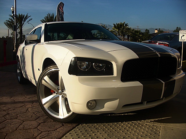 ChargerWhitStripes/24e54.JPG