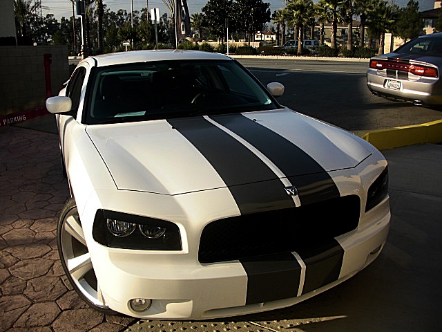 ChargerWhitStripes/24e54.JPG