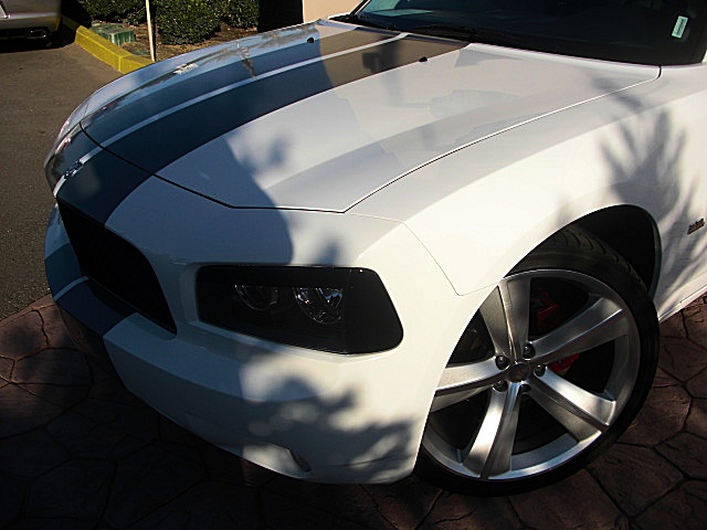 ChargerWhitStripes/24e4.JPG
