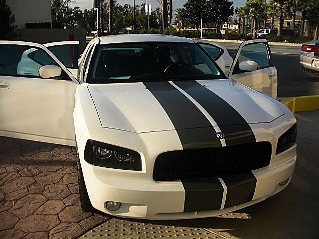 ChargerWhitStripes/24e54.JPG