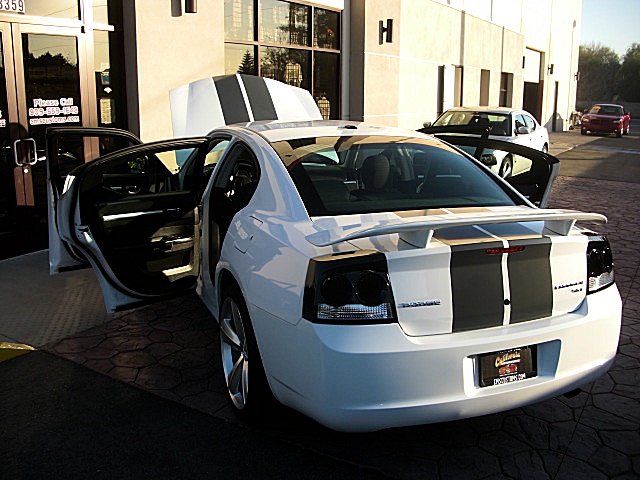 ChargerWhitStripes/24e54.JPG