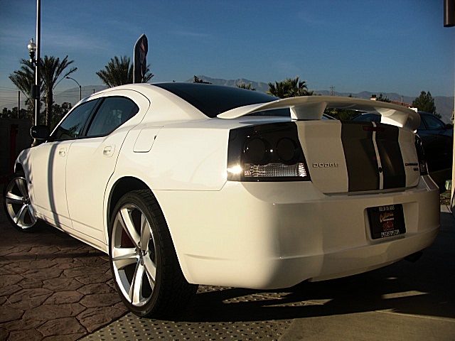 ChargerWhitStripes/24e54.JPG