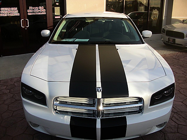 ChargerWhitStripes/24w50.JPG