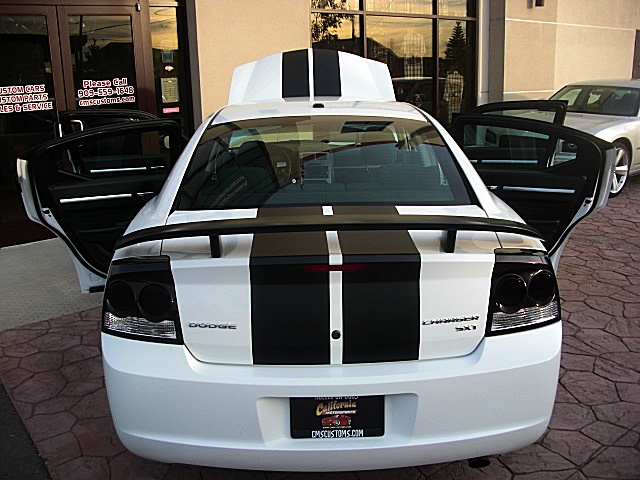 ChargerWhitStripes/24w50.JPG