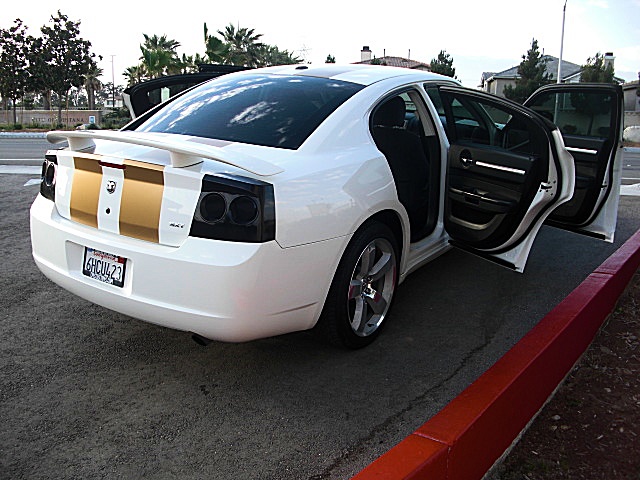ChargerWhitStripes/ab24.JPG