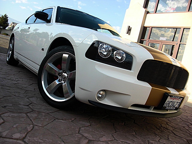 ChargerWhitStripes/ab24.JPG