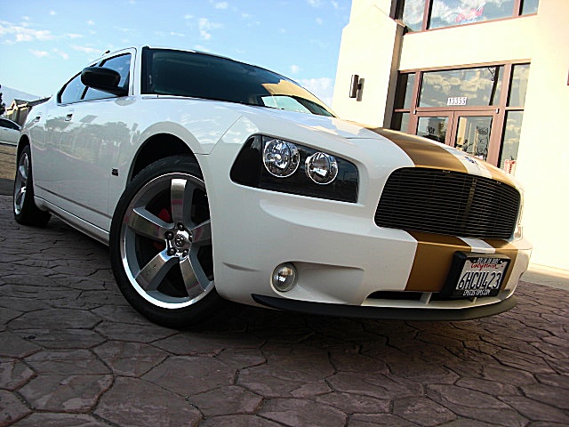 ChargerWhitStripes/ab24.JPG