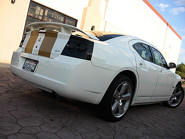 ChargerWhitStripes/ab24.JPG