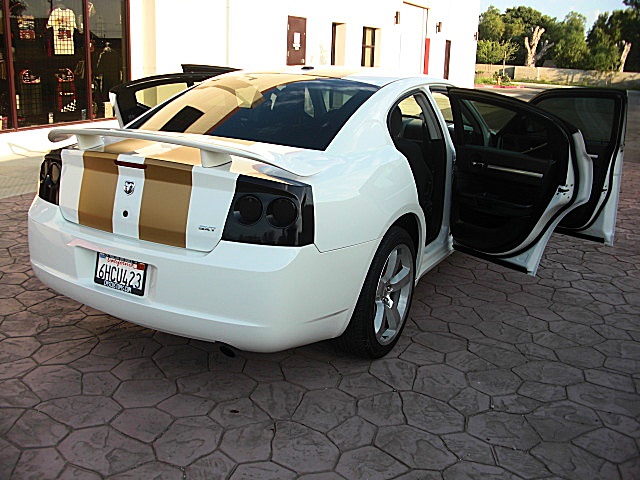 ChargerWhitStripes/ab24.JPG