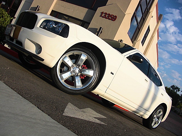 ChargerWhitStripes/ab24.JPG