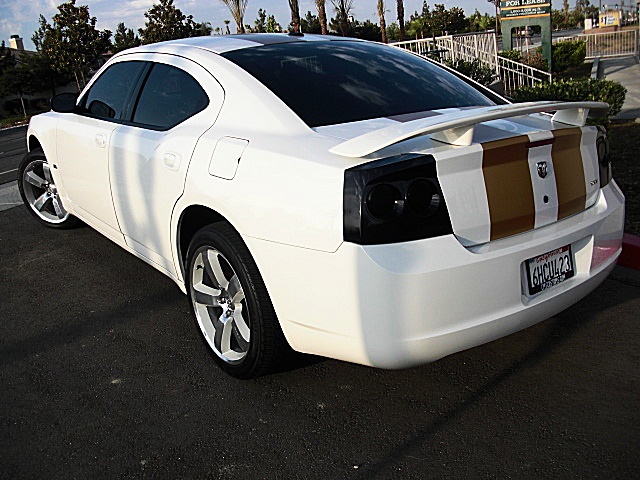 ChargerWhitStripes/ab24.JPG