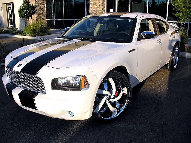 ChargerWhitStripes/new5073.jpg