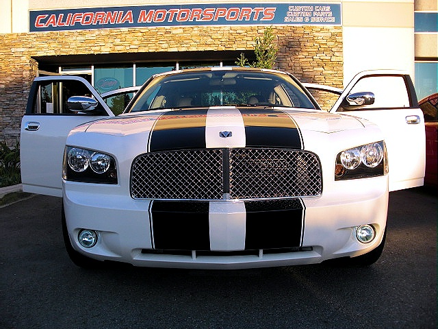 ChargerWhitStripes/new5073.jpg