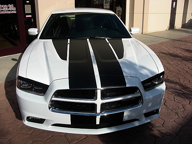 ChargerWhite2011/21a25.JPG