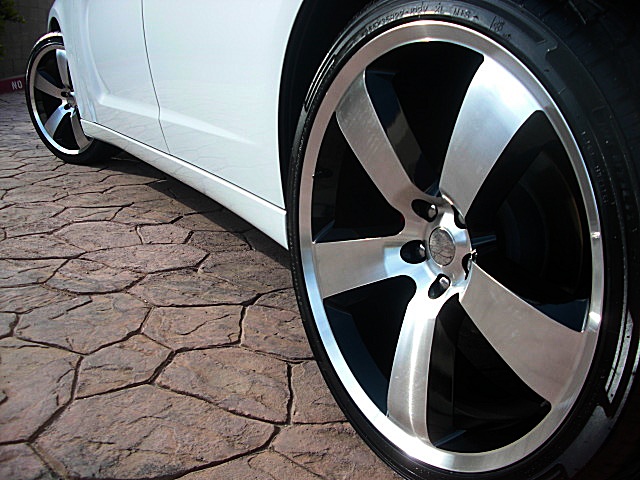 ChargerWhite2011/22a79.JPG