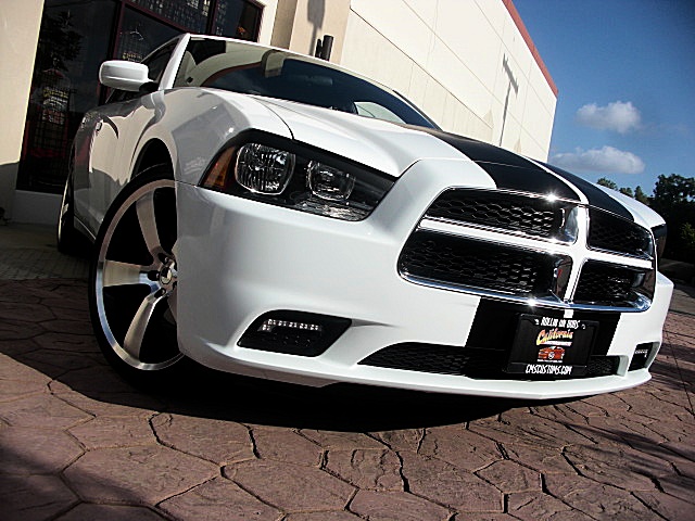 ChargerWhite2011/22a56.JPG