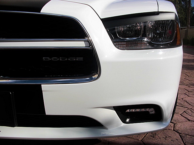 ChargerWhite2011/22a79.JPG
