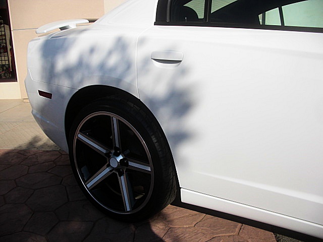 ChargerWhite2011/24a118.JPG