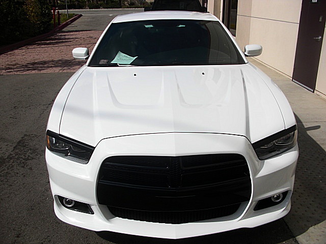 ChargerWhite2011/24e58.JPG