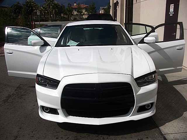 ChargerWhite2011/24e58.JPG