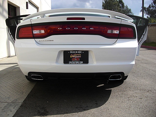 ChargerWhite2011/24e58.JPG