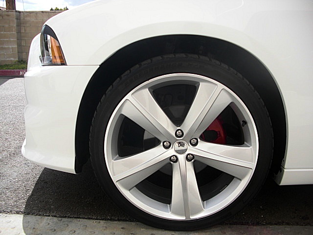 ChargerWhite2011/24e60.JPG