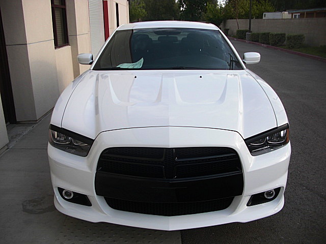 ChargerWhite2011/24e58.JPG