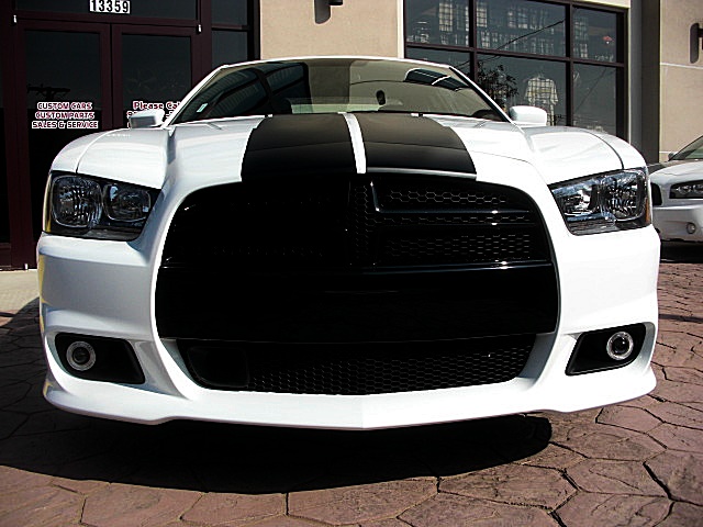ChargerWhite2011/24s11.JPG