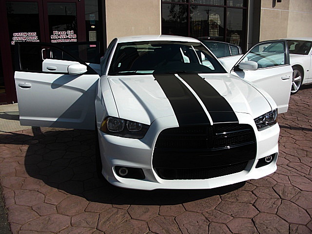 ChargerWhite2011/24s48.JPG