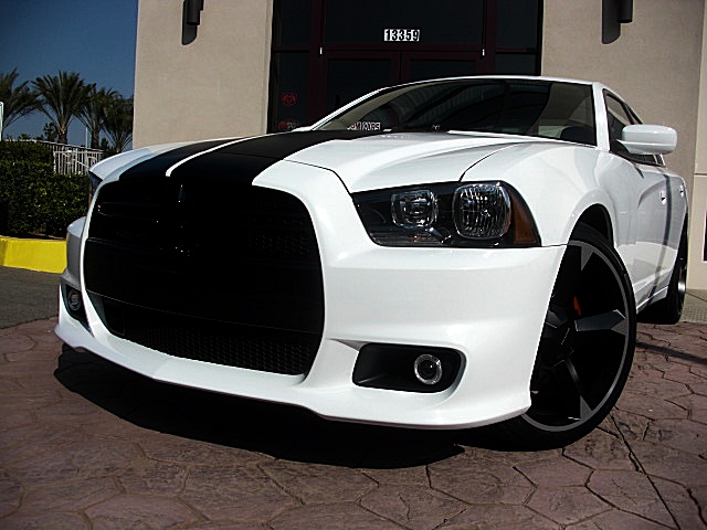ChargerWhite2011/24s48.JPG