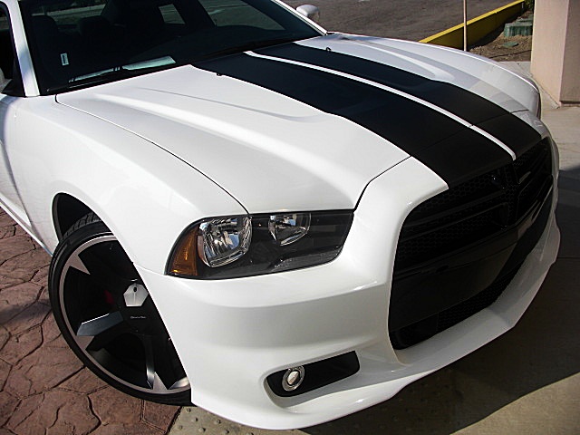ChargerWhite2011/24s50.JPG