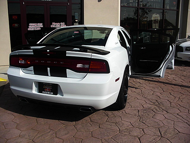 ChargerWhite2011/24s48.JPG