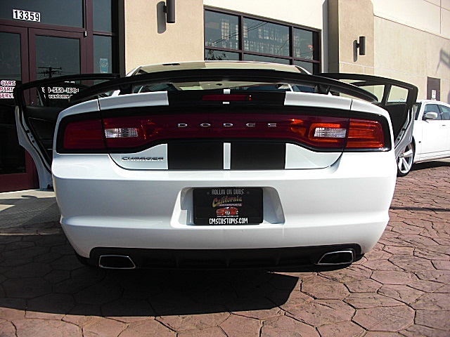 ChargerWhite2011/24s48.JPG