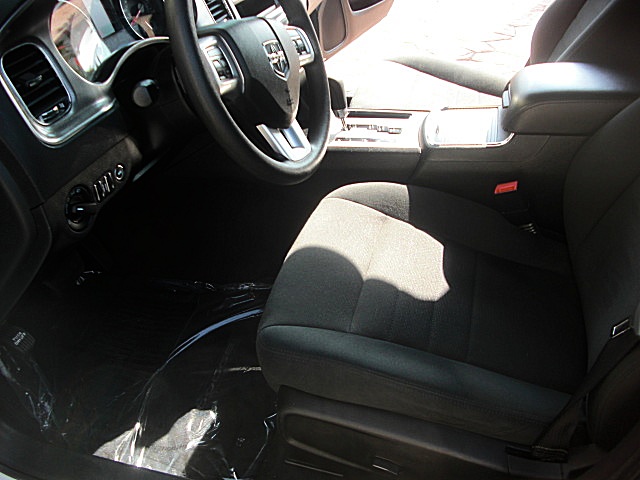 ChargerWhite2011/24s38.JPG